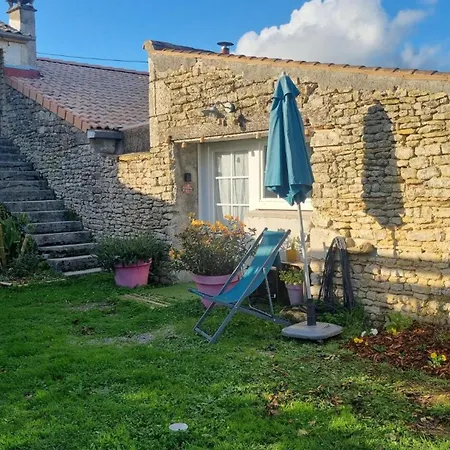 Apartament Equipe Au Calme *