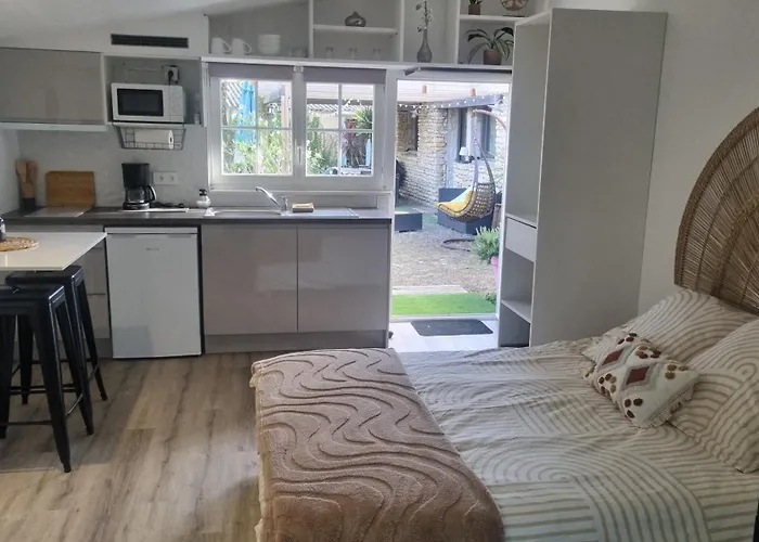 Apartment Equipe Au Calme *